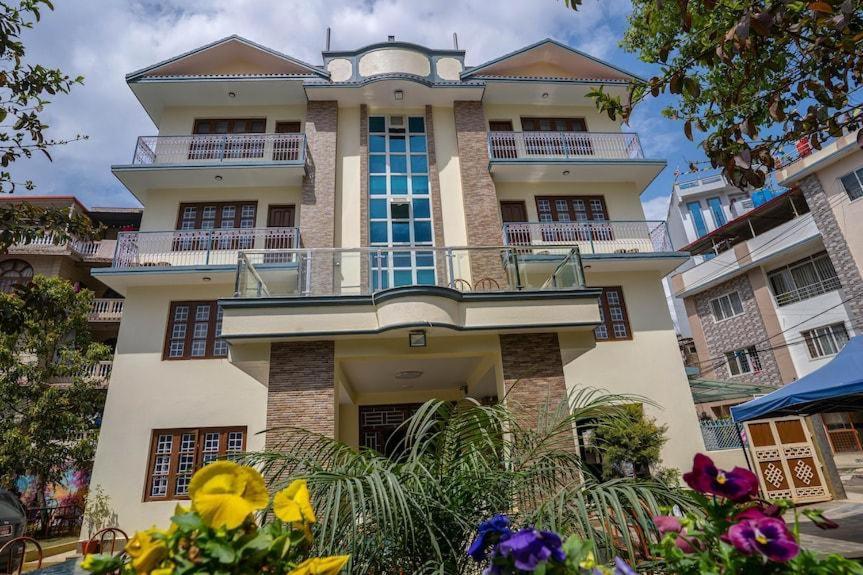Norbu Hotel Kathmandu Esterno foto