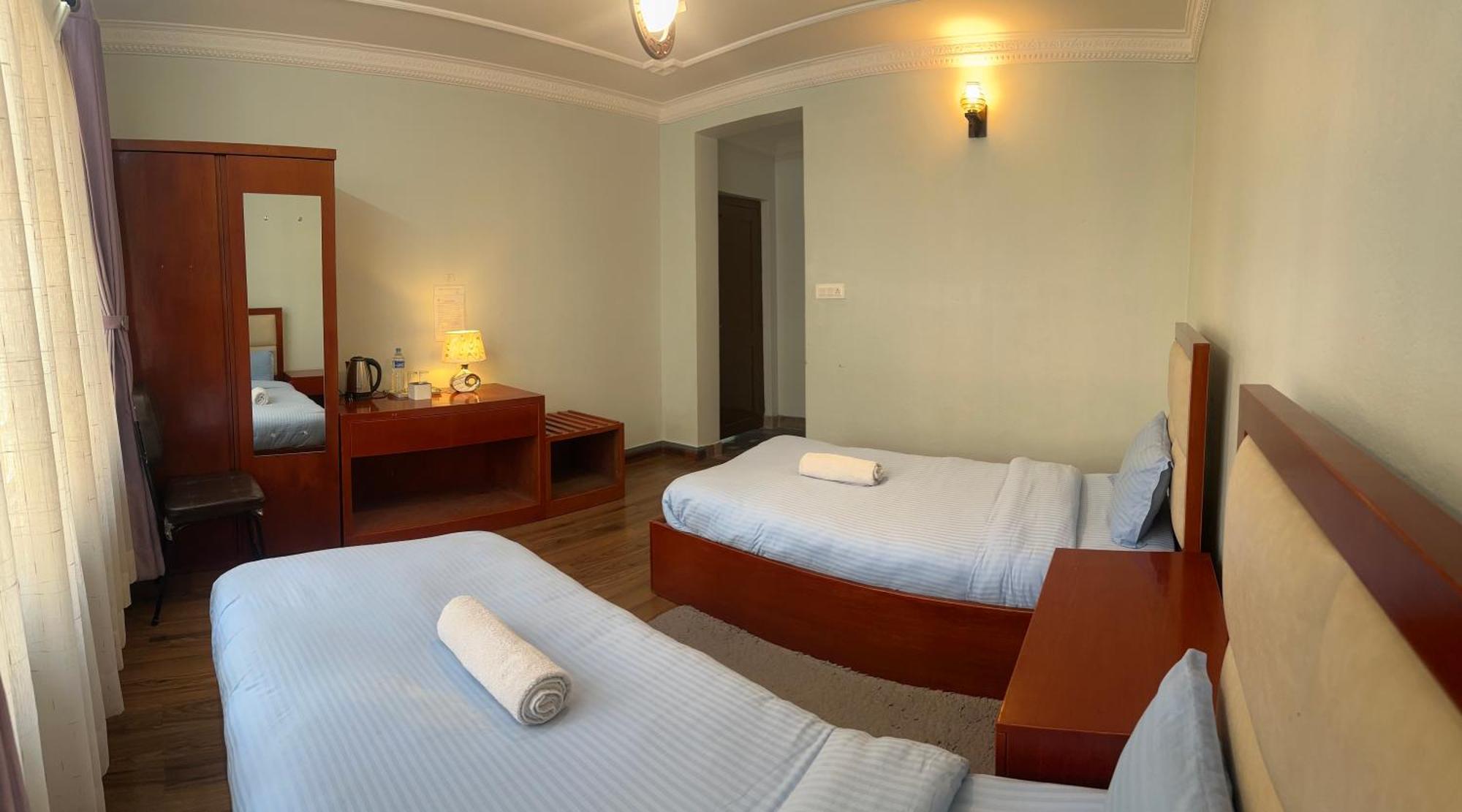 Norbu Hotel Kathmandu Esterno foto